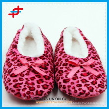 Zapatilla interior de diseño colorido Bowknot Lady Winter